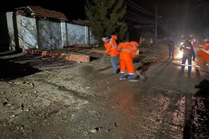 Пожар, разрушение домов и повреждение энергообъектов: последствия вечерней атаки БпЛА в Одессу (обновлено)