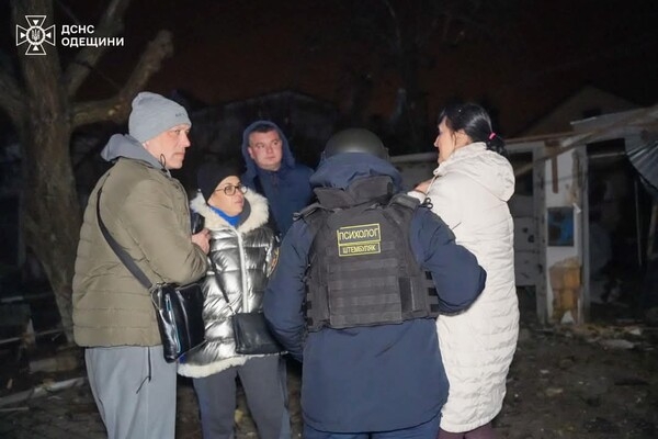 Пожар, разрушения домов и повреждения энергообъектов: последствия вечерней атаки БпЛА в Одессу (обновлено)