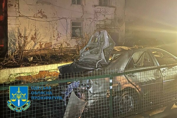 Пожар, разрушения домов и повреждения энергообъектов: последствия вечерней атаки БпЛА в Одессу (обновлено)