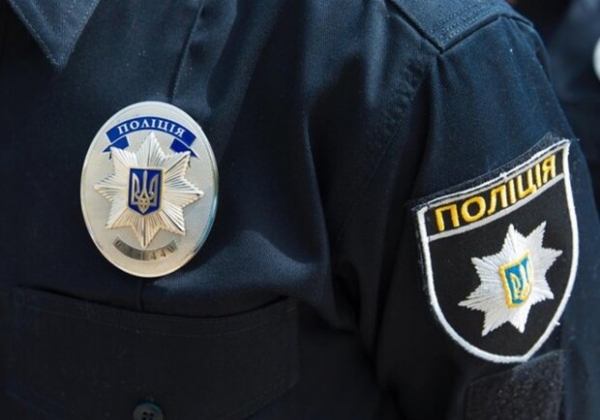 Задержание мужчины у стоянки на Грушевского в Одессе: ситуацию прокомментировали патрульные