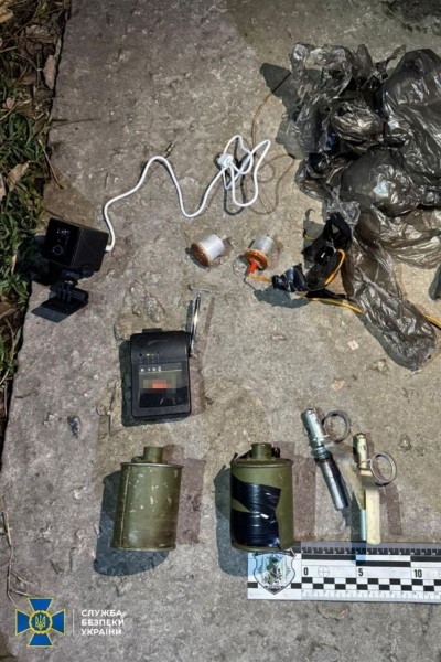 Агент фсб намагався підірвати наряд поліції, який викликав на місце вигаданого злочину (фото)