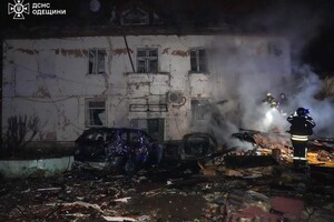 Пожар, разрушения домов и повреждения энергообъектов: последствия вечерней атаки БпЛА в Одессу (обновлено)