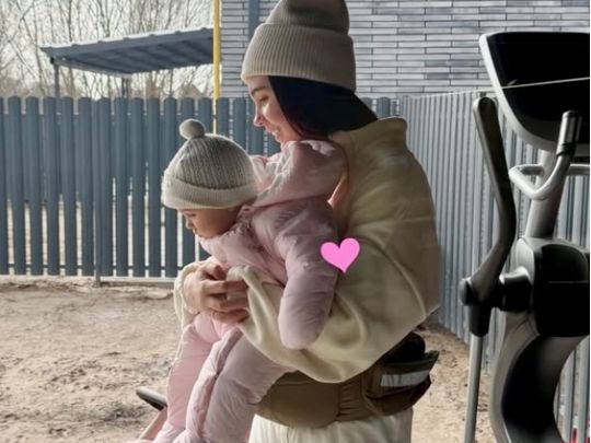 Судоми всього тіла: дружина Євгена Кота поділилася важкими наслідками захворювання доньки
