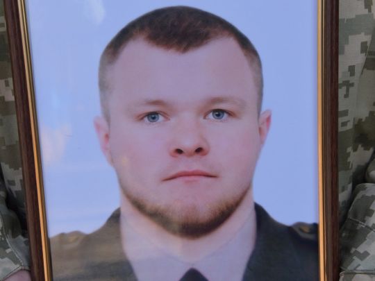 Весільний коровай несли попереду процесії: на Донеччині загинув захисник з Рівненщини