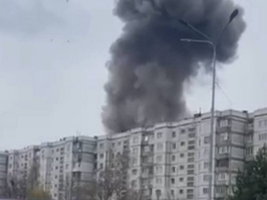 В епіцентрі школа і дитяча лікарня: російські війська завдали удару по центру Сум