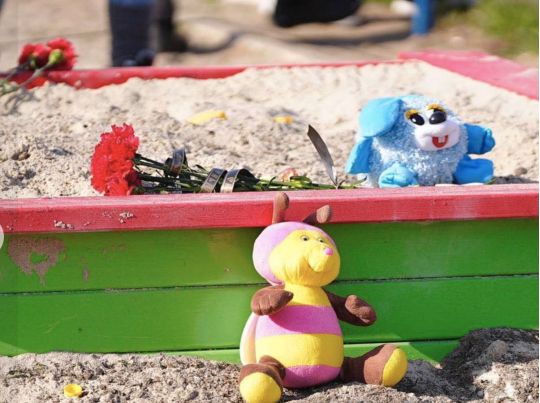 Боляче жити в країні, яку хочуть убити: Олена Зеленська, Софія Ротару, Артем Пивоваров і багато зірок відгукнулися на обстріл росією Кривого Рогу