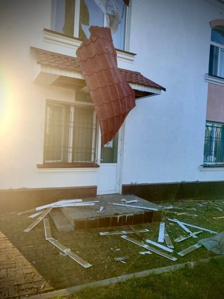 Окупанти вдарили дроном по залізничній станції на Чернігівщині (фото)