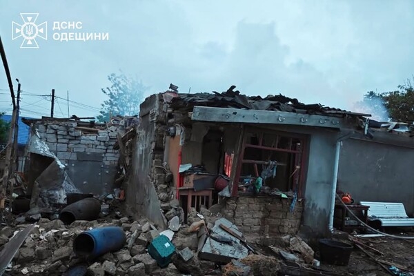 Ночной обстрел Одесской области: в Белгороде-Днестровском пострадал мужчина