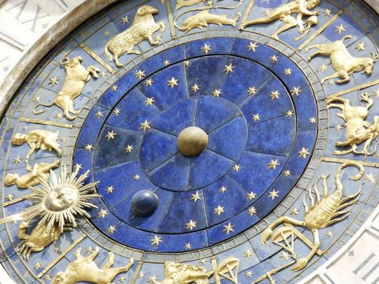 Проблеми Терезів можуть вирішитися самі собою, а Козерогам «світить» премія: гороскоп на 16 червня