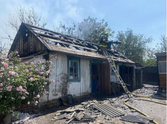 Росіяни накрили вогнем село на Харківщині: є жертви