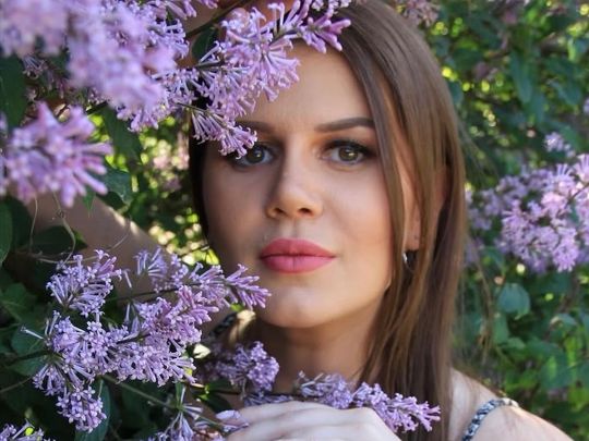 Сміливо: популярна телеведуча шокувала під час прямого ефіру