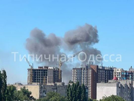 Ворожі безпілотники атакували будівлю ТЦК в Одесі, — ЗМІ (фото, відео)