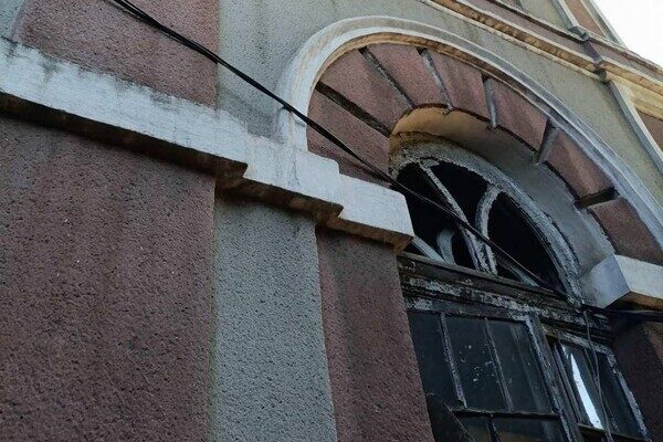 Во время обстрела Одессы получила повреждения синагога: фото разрушений