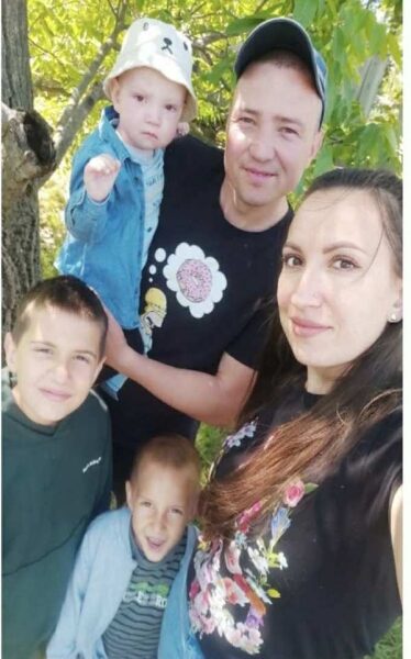 &laquo;Чоловіка вбила ворожа міна&hellip; Це&nbsp;єдине, чого він боявся&raquo;: історія захисника з&nbsp;Черкащини, який з&nbsp;перших днів війни рвався на&nbsp;фронт