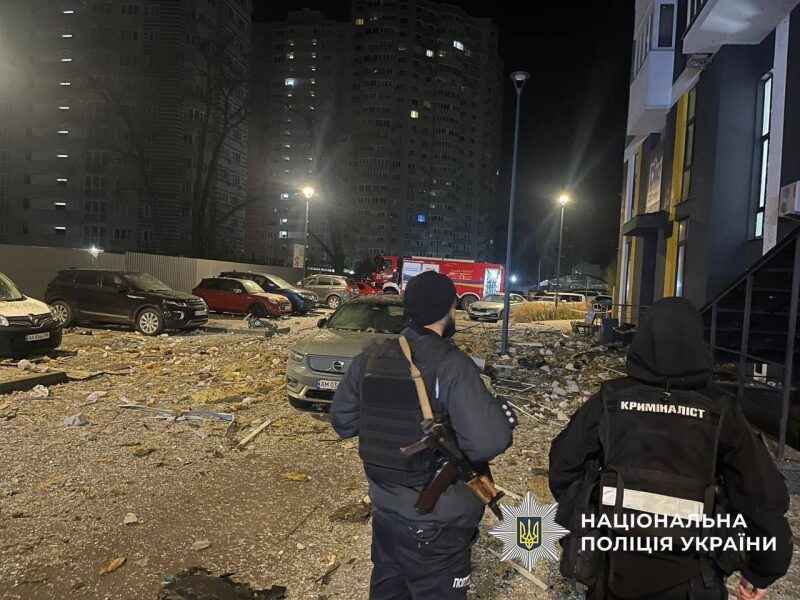 Комплексний нічний удар по&nbsp;Києву: пошкоджено багато житлових будинків, є&nbsp;жертви (фото, відео)