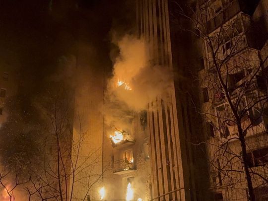 РФ&nbsp;вдарила по&nbsp;областях: палають будинки й&nbsp;газопровід, багато постраждалих (фото, відео)