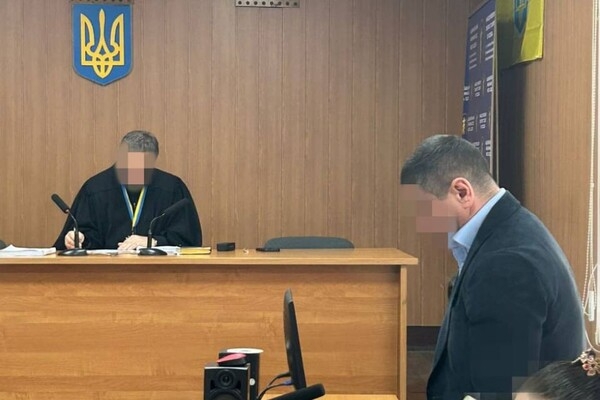 Похитили человека и требовали деньги: в Одессе избрали меры пресечения работникам ТЦК и правоохранителю