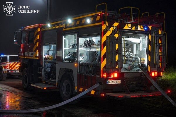 РФ атаковала Одесчину дронами: под ударом оказался объект критической инфраструктуры