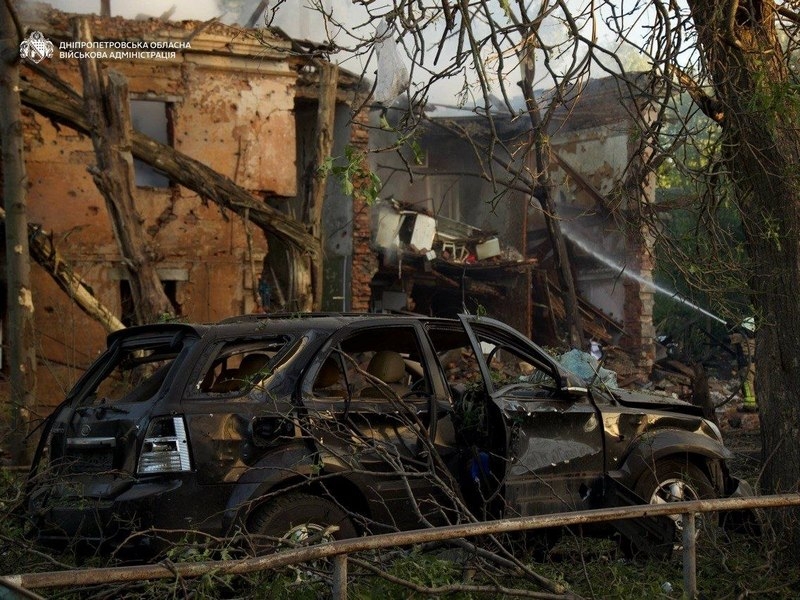 Харків, Дніпро та&nbsp;Запоріжжя приходять до&nbsp;тями після комбінованої атаки росіян (фото, відео)