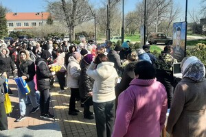 Чествование памяти защитников Украины: под Одессой открыли Аллею Героев